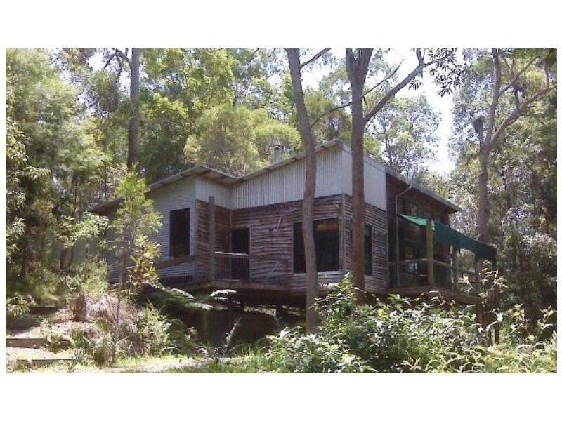 10 Mango Place, Victoria Point QLD 4165