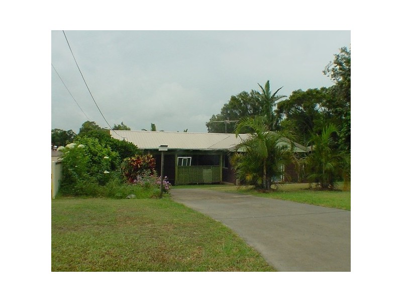 109 Cane Street, Redland Bay QLD 4165