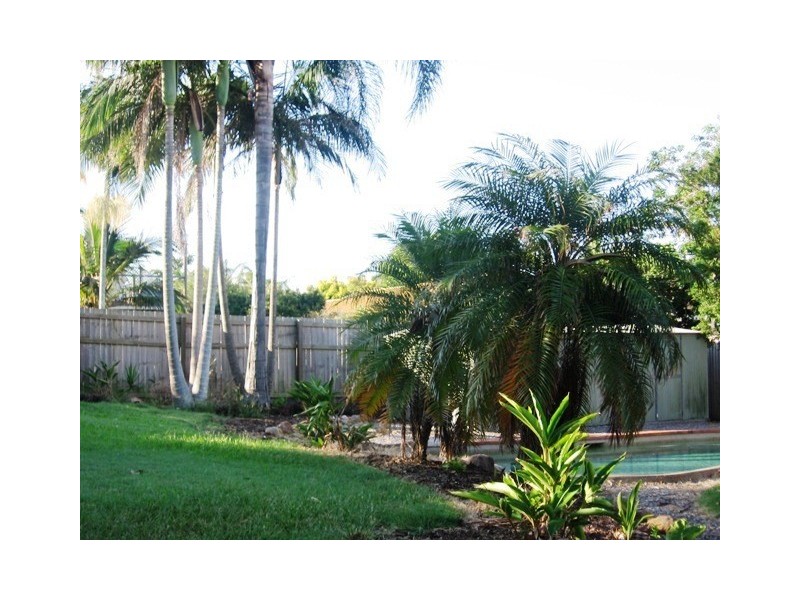3 The Waterfront Easement, Redland Bay QLD 4165