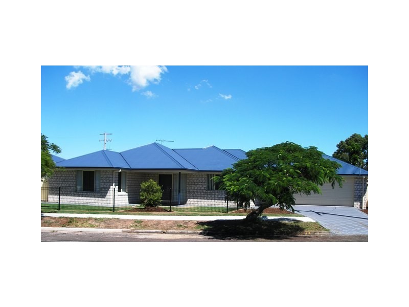 12 Thompson St, Victoria Point QLD 4165