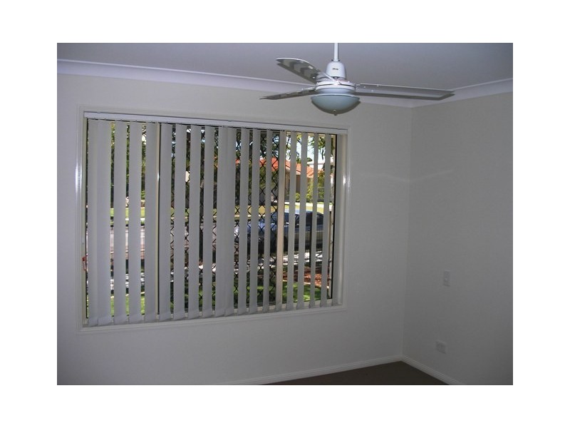 12 Thompson St, Victoria Point QLD 4165