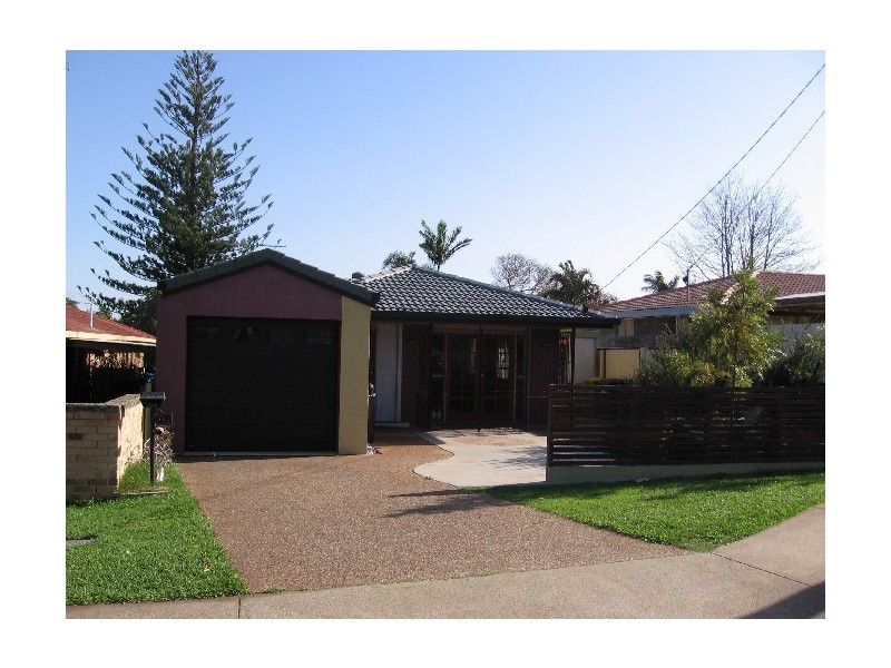 187 Broadwater Terrace, Redland Bay QLD 4165