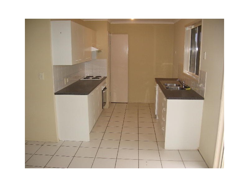 13 Lanyard Street, Redland Bay QLD 4165