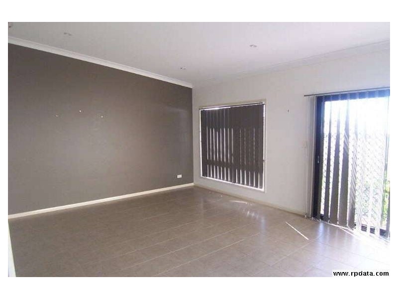 27 Zenith Av, Chermside QLD 4032
