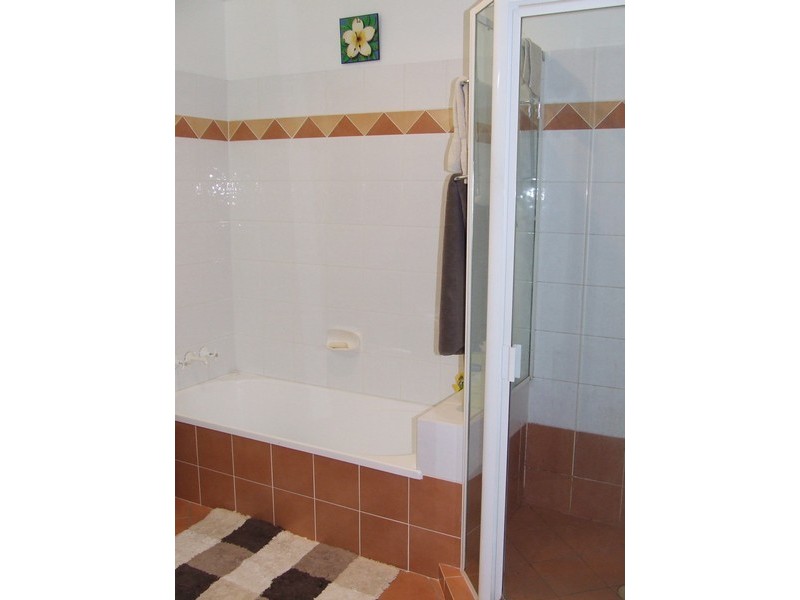 2/38 Farnell St, Chermside QLD 4032