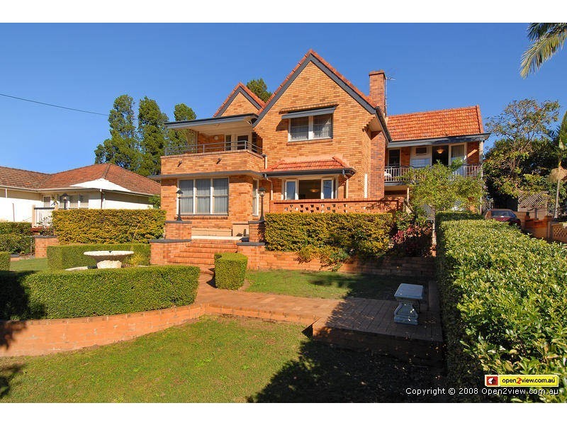 176 Rode Road, Wavell Heights QLD 4012