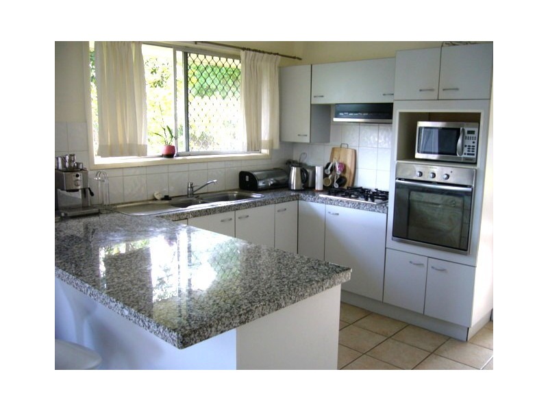 87 Redbroune Street, Chermside West QLD 4032