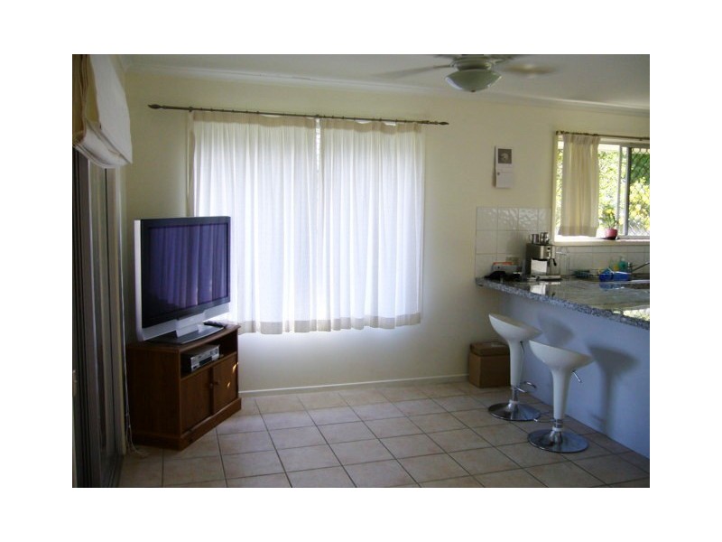 87 Redbroune Street, Chermside West QLD 4032