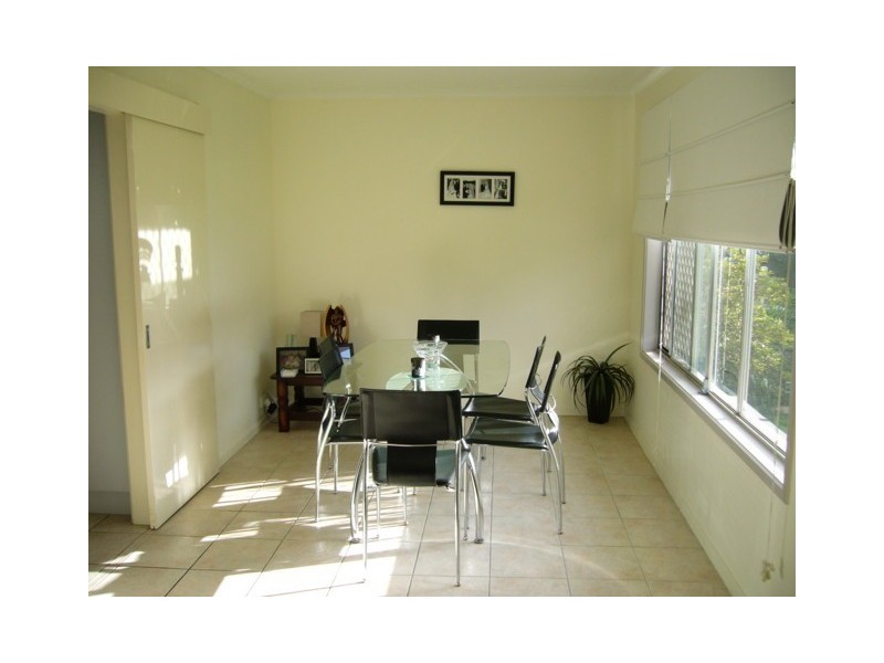 87 Redbroune Street, Chermside West QLD 4032