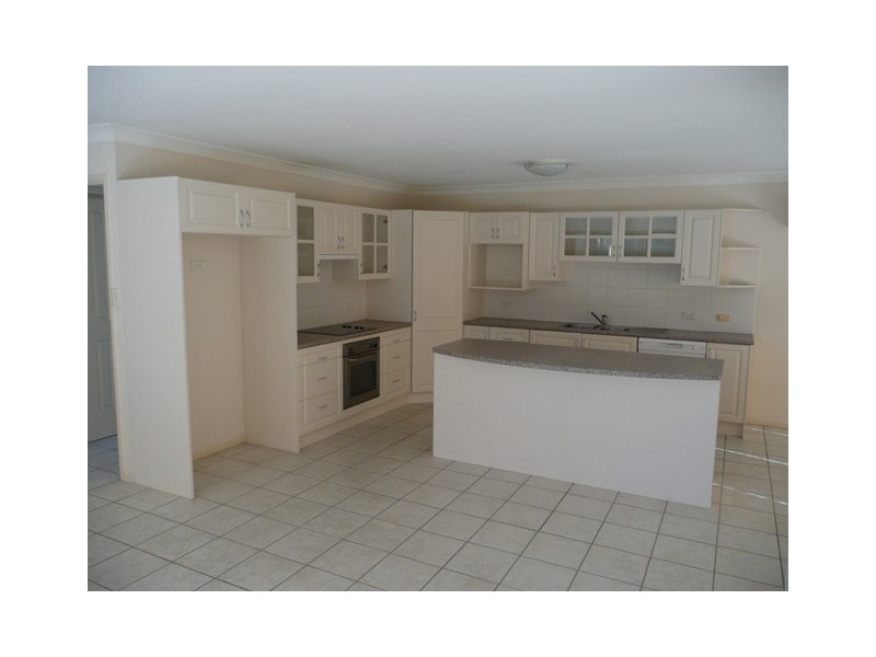 18 Carrington Place, Bridgeman Downs QLD 4035