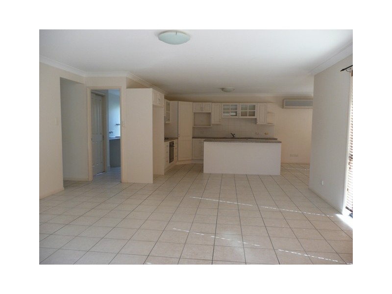 18 Carrington Place, Bridgeman Downs QLD 4035