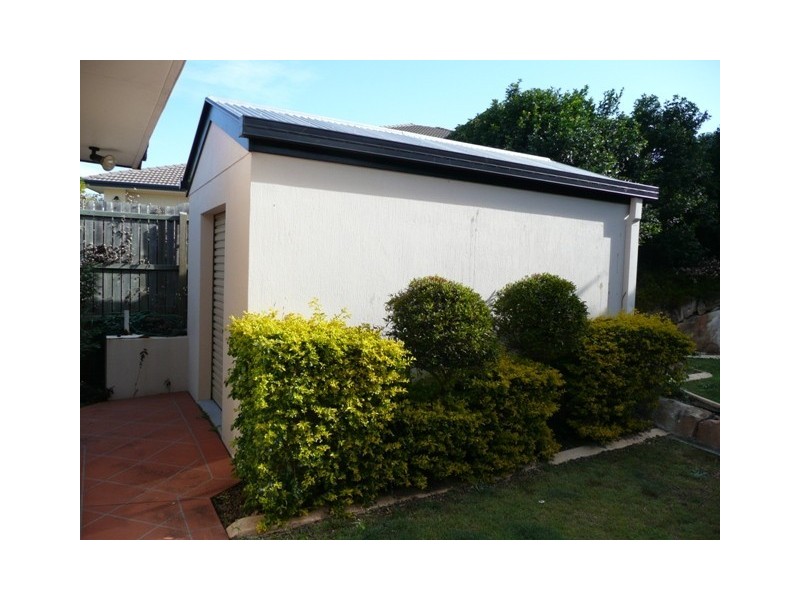 18 Carrington Place, Bridgeman Downs QLD 4035