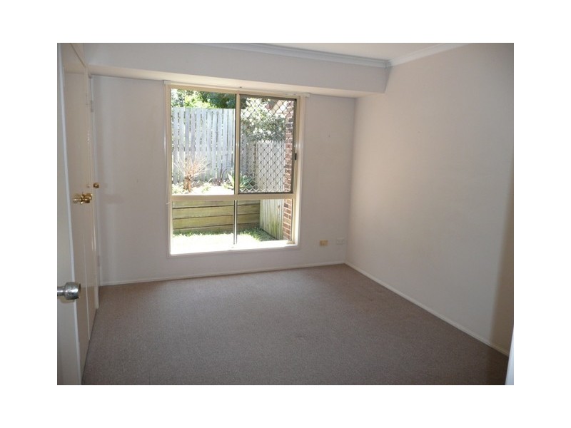 2/45 Sparkes Street, Chermside QLD 4032