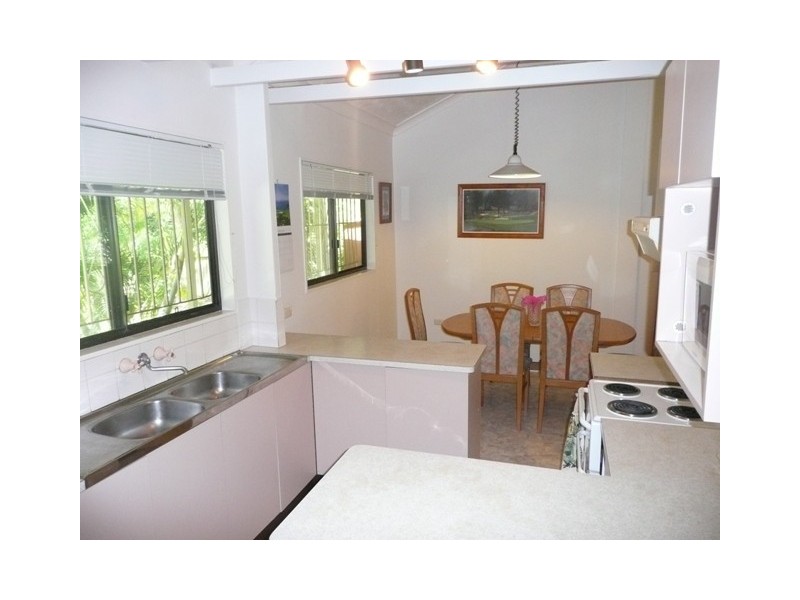 32 Ashley Road, Chermside West QLD 4032