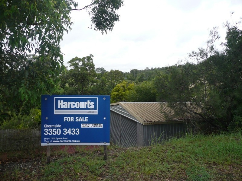 32 Ashley Road, Chermside West QLD 4032