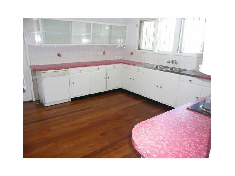 28 Norwich Street, Wavell Heights QLD 4012