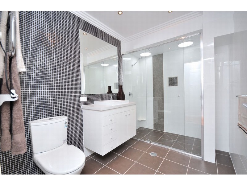 Wavell Heights QLD 4012