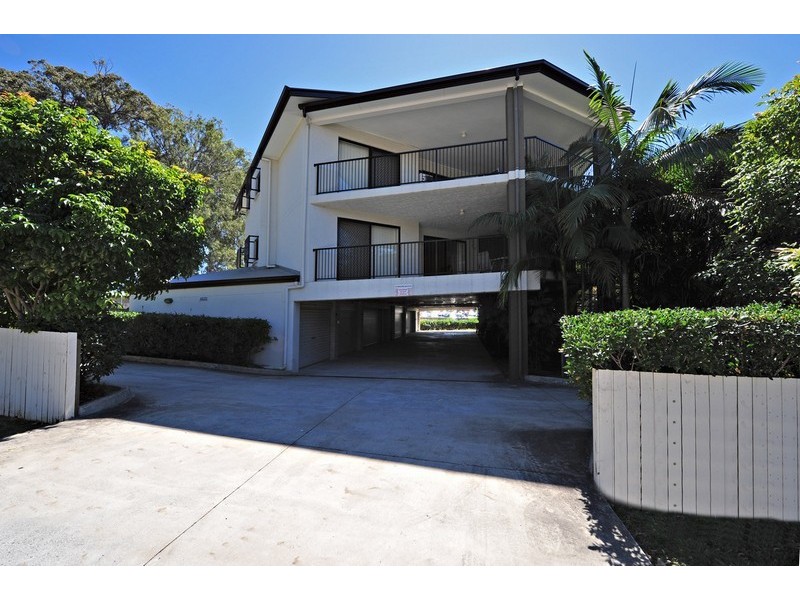 2/113 Wallace Street, Chermside QLD 4032