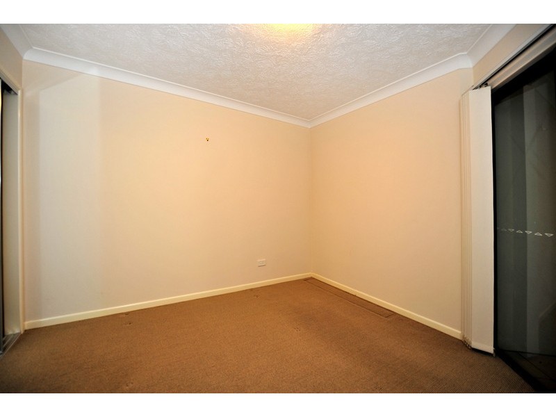 2/113 Wallace Street, Chermside QLD 4032