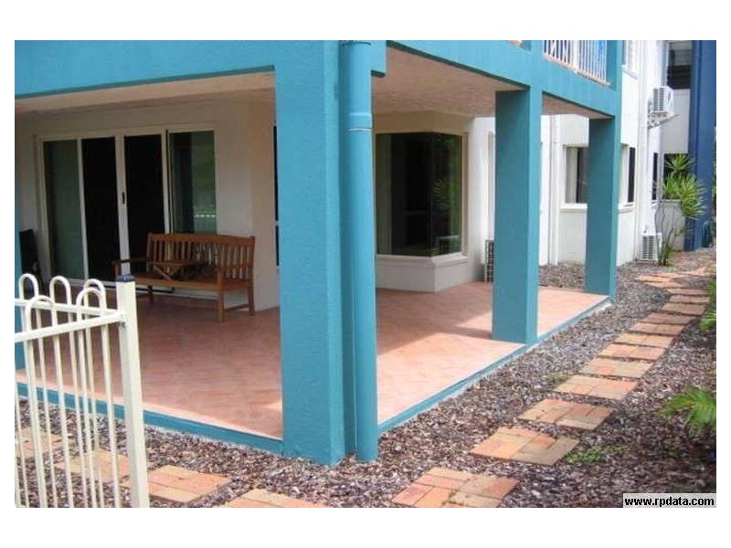 1/55 Landsborough Avenue, Scarborough QLD 4020