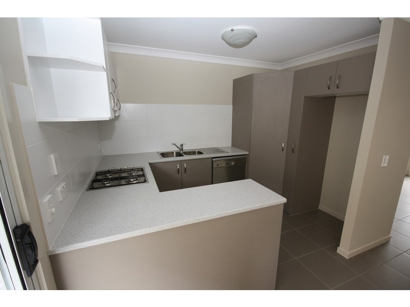 2/52 Glasgow, Zillmere QLD 4034