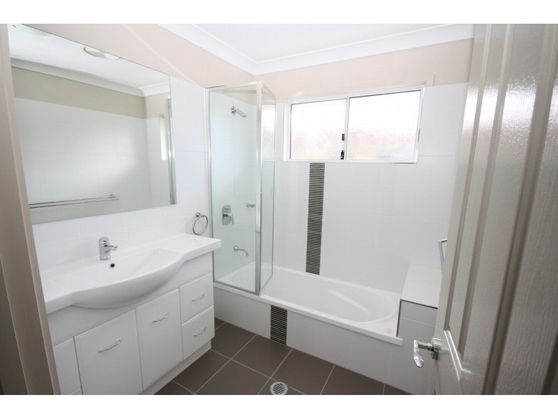 2/52 Glasgow, Zillmere QLD 4034