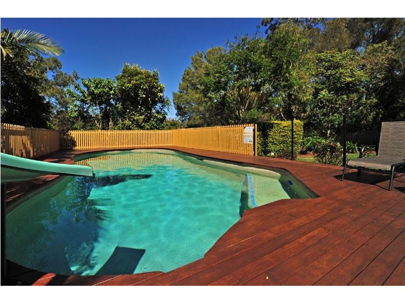 25 Tallowwood Place, Bridgeman Downs QLD 4035