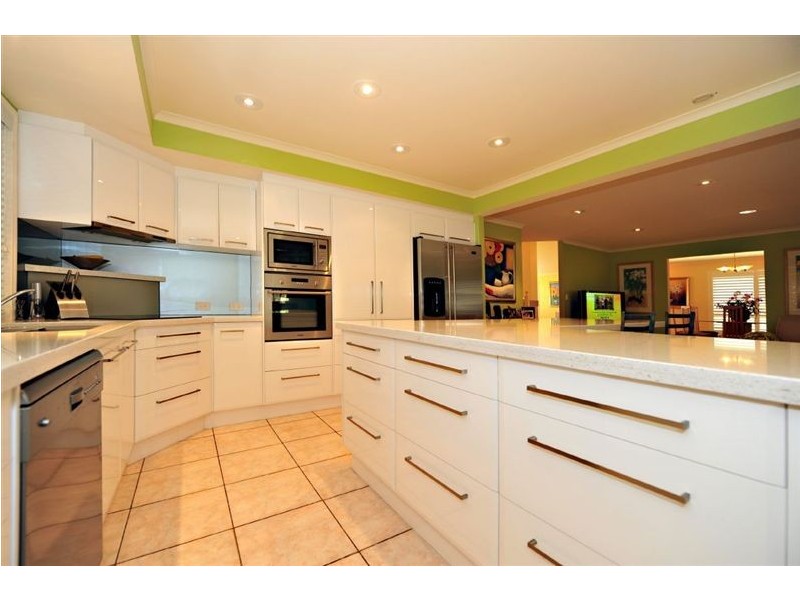 25 Tallowwood Place, Bridgeman Downs QLD 4035