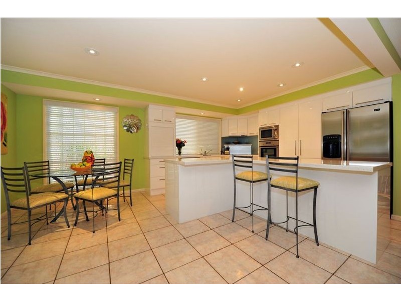 25 Tallowwood Place, Bridgeman Downs QLD 4035