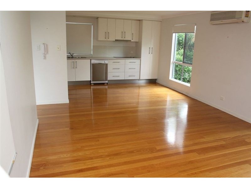 3/8 Leighton Street, Wavell Heights QLD 4012