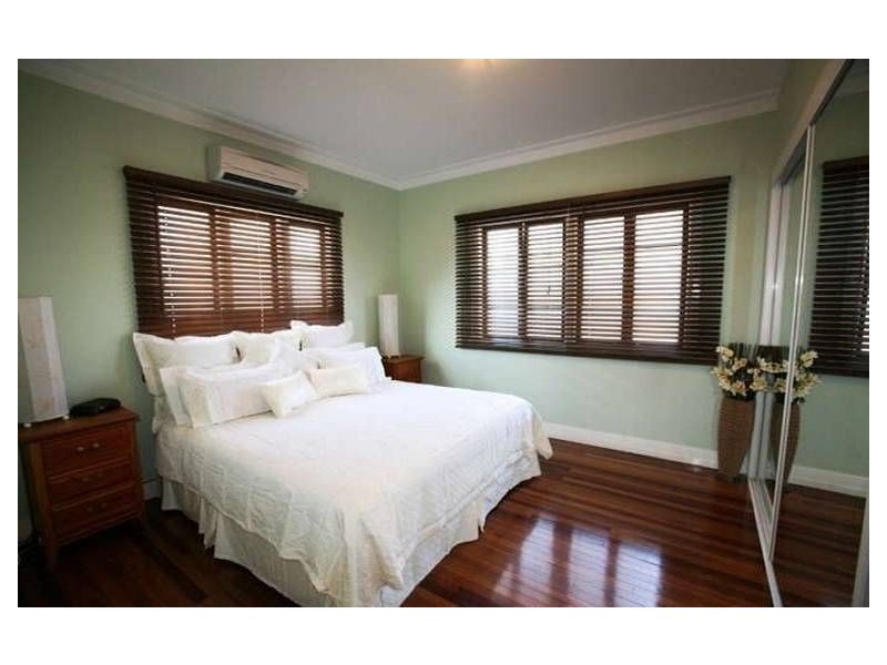 76 Spence Road, Wavell Heights QLD 4012
