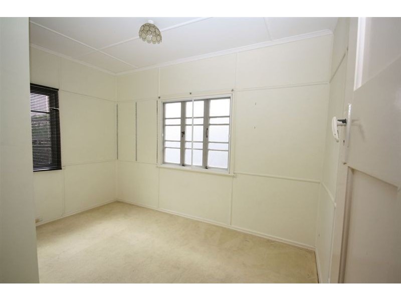 44 Scott Street, Kedron QLD 4031