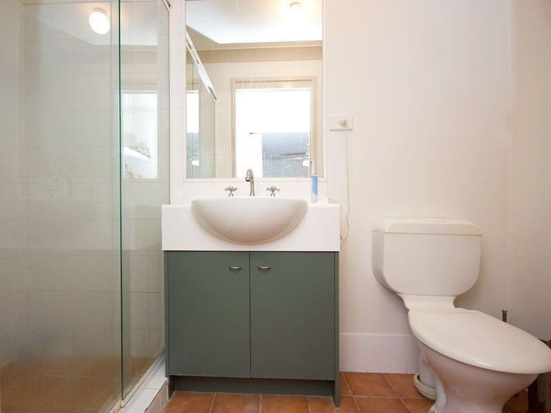 2/23A Ronmack, Chermside QLD 4032