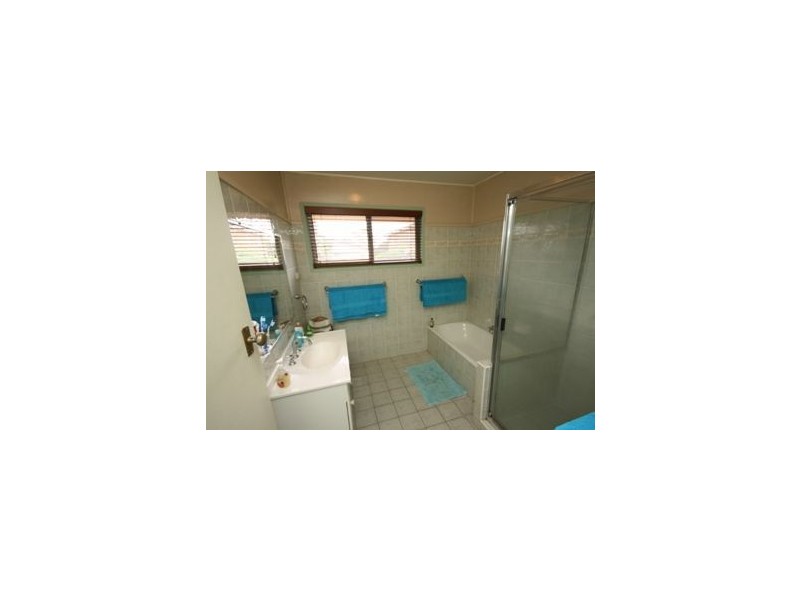 25 Sunfields st, Geebung QLD 4034
