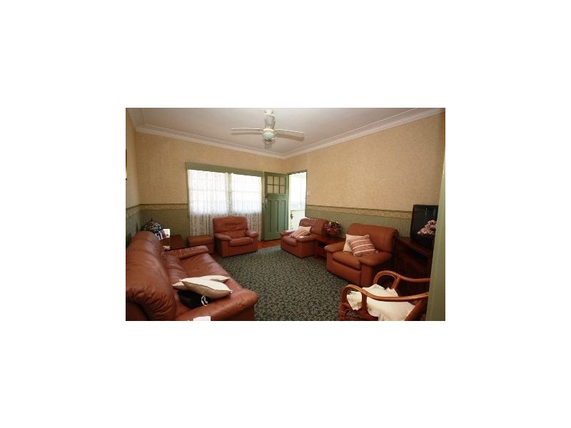 257 Hamilton Road, Chermside QLD 4032