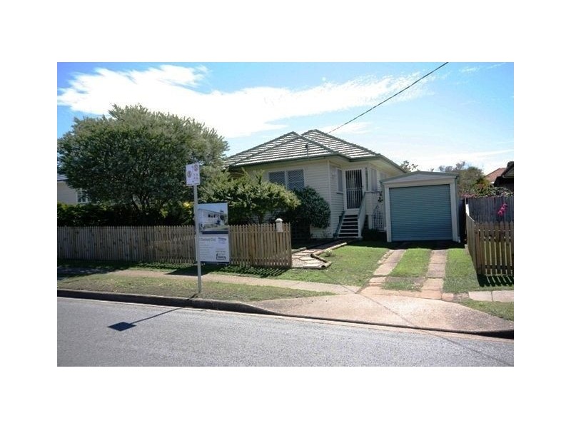 257 Hamilton Road, Chermside QLD 4032