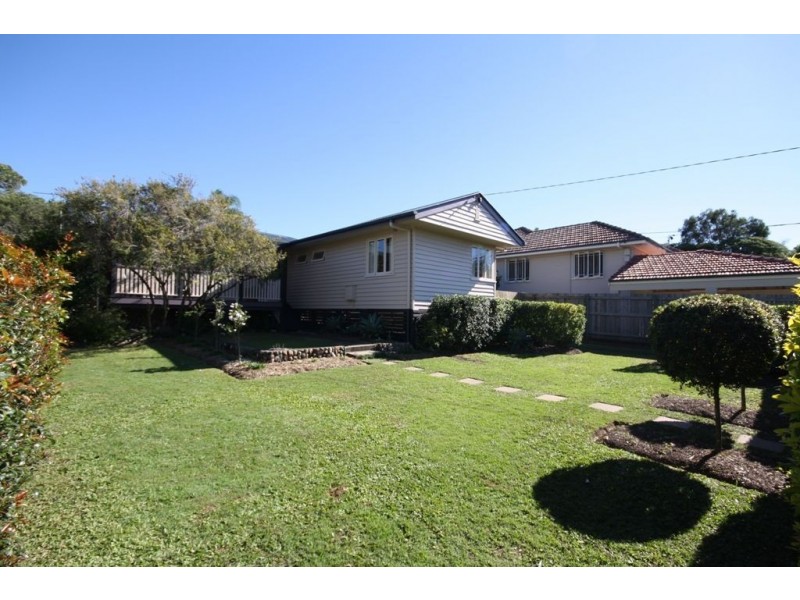 17 Norwich Street, Wavell Heights QLD 4012