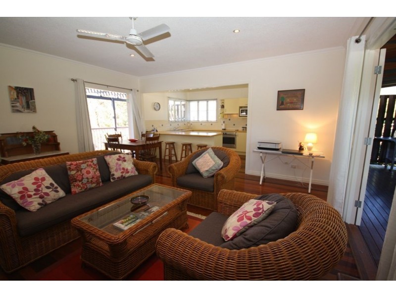 17 Norwich Street, Wavell Heights QLD 4012