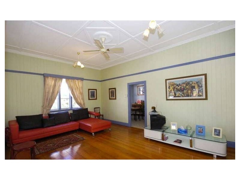 43 Beaconsfield Terrace, Gordon Park QLD 4031