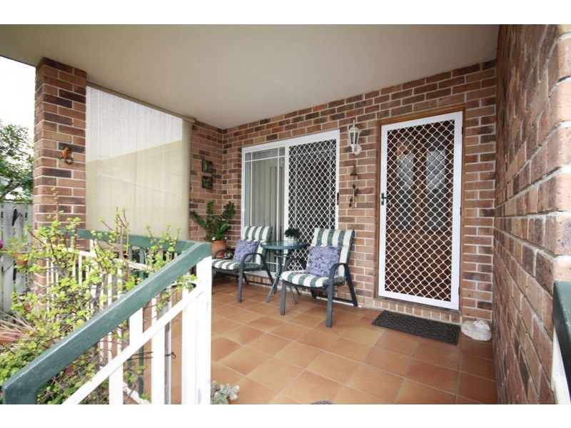 2/27 Brickfield Road, Aspley QLD 4034