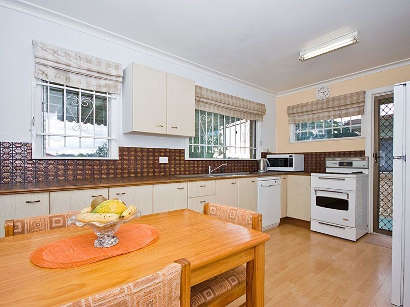 9 Sunfields Street, Geebung QLD 4034