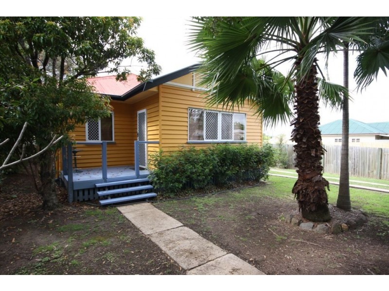 27 Church Road, Zillmere QLD 4034