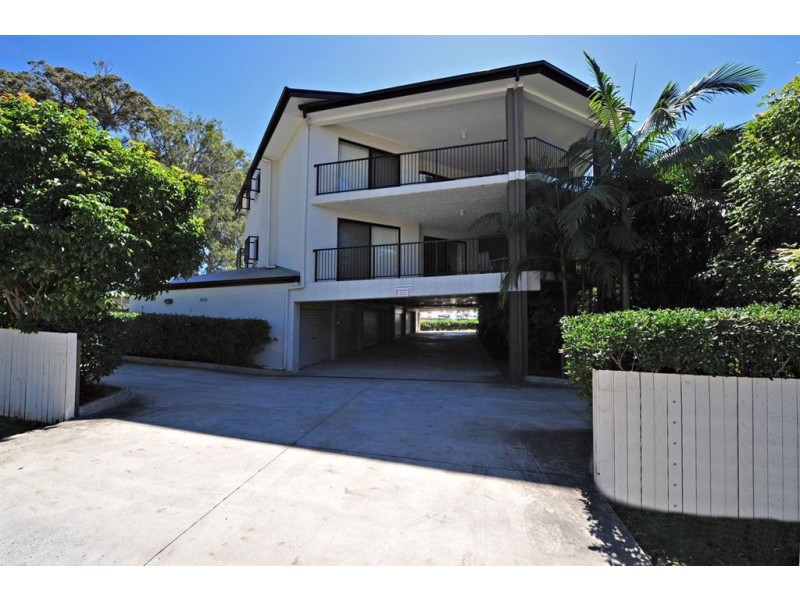 2/113 Wallace, Chermside QLD 4032