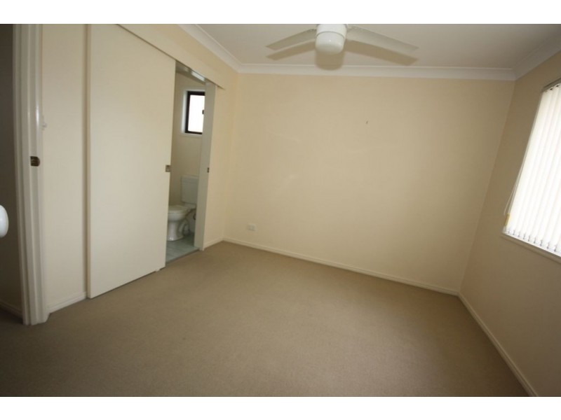 4/6 Rainey Street, Chermside QLD 4032