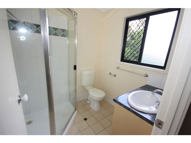 4/6 Rainey Street, Chermside QLD 4032