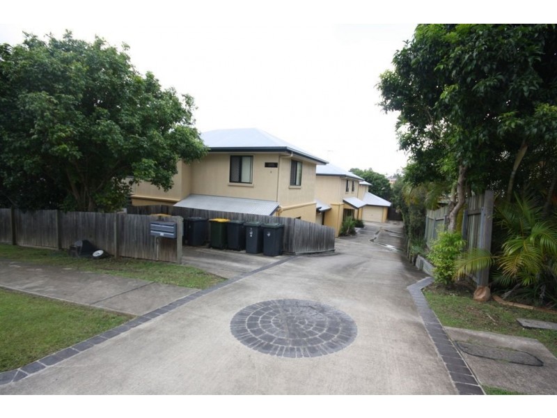 4/6 Rainey Street, Chermside QLD 4032