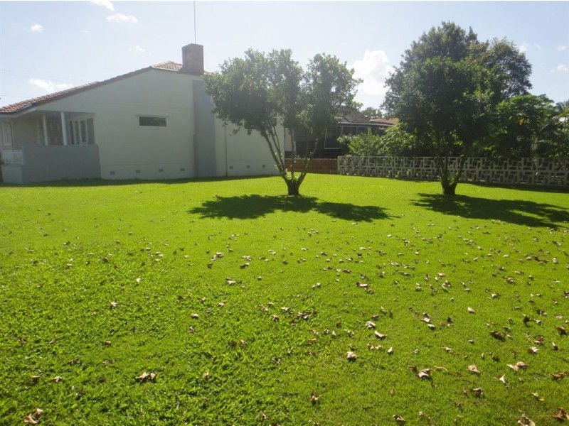 267 Shaw Road, Wavell Heights QLD 4012