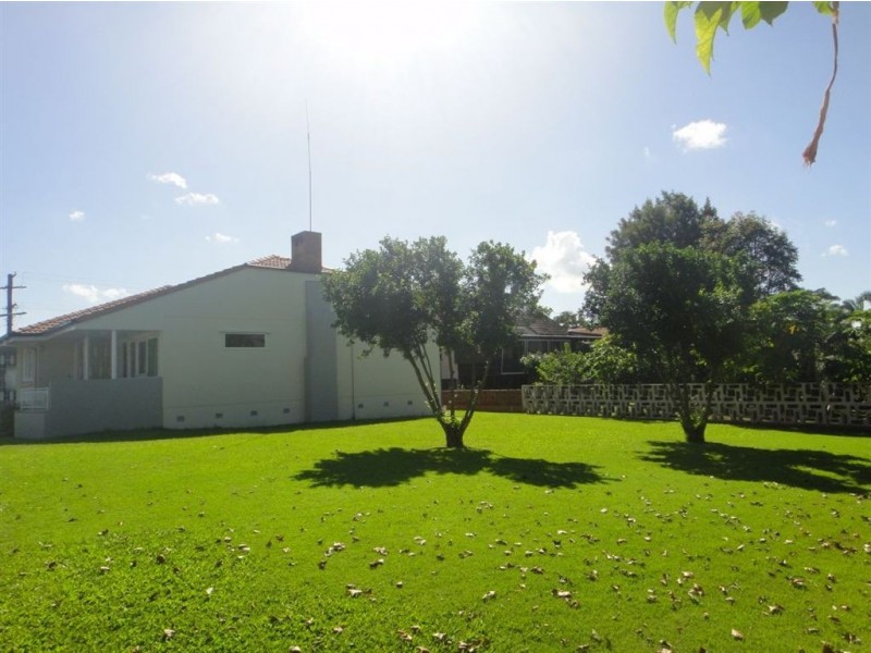 267 Shaw Road, Wavell Heights QLD 4012