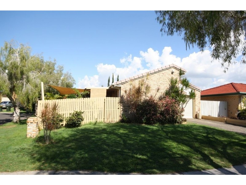 1 Boronia Place, Fitzgibbon QLD 4018