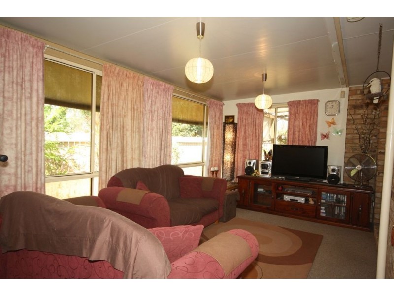 1 Boronia Place, Fitzgibbon QLD 4018